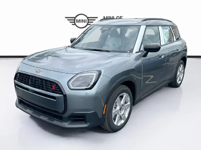 New 2027 Green MINI Signature Plus image 3