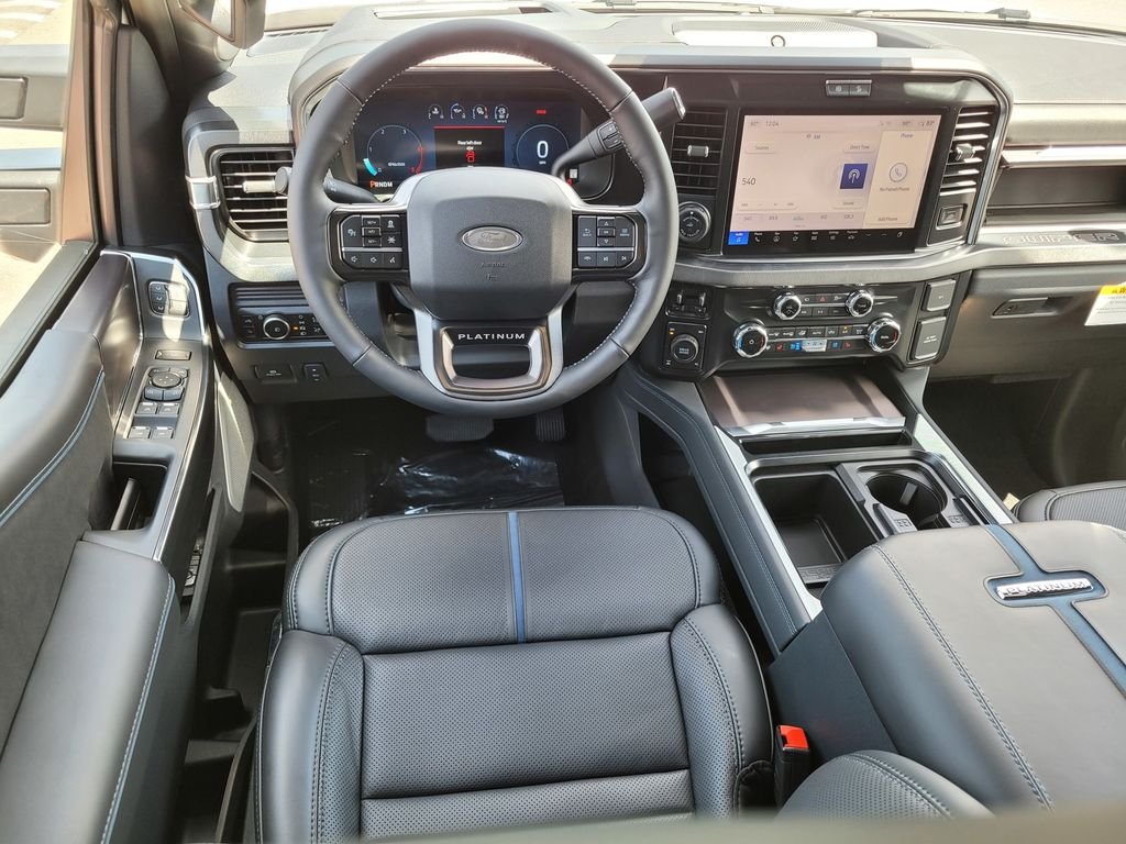 New 2026 Star White Metallic Tri-Coat Ford F-250® Platinum® image 7