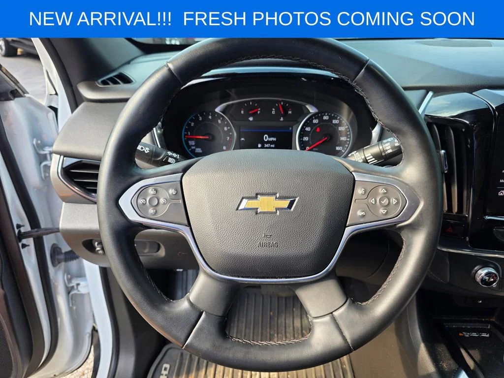Used 2023 Summit White Chevrolet LT Cloth image 13