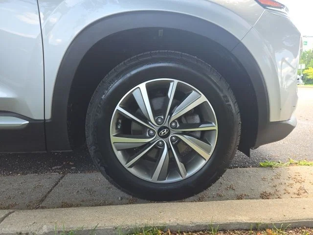 Used 2020 Silver Hyundai SEL image 10