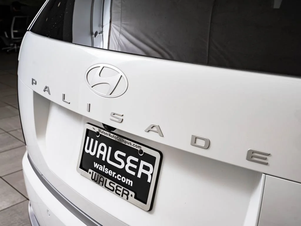 Used 2026 Creamy White Pearl Hyundai Calligraphy image 18