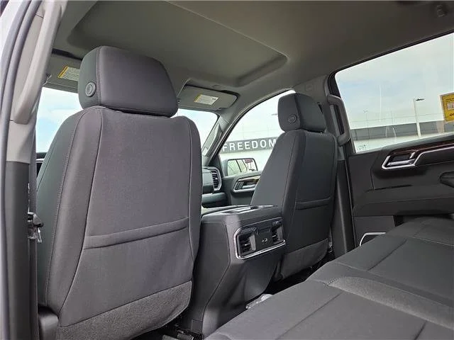 New 2026 Sterling Metallic GMC Elevation image 13
