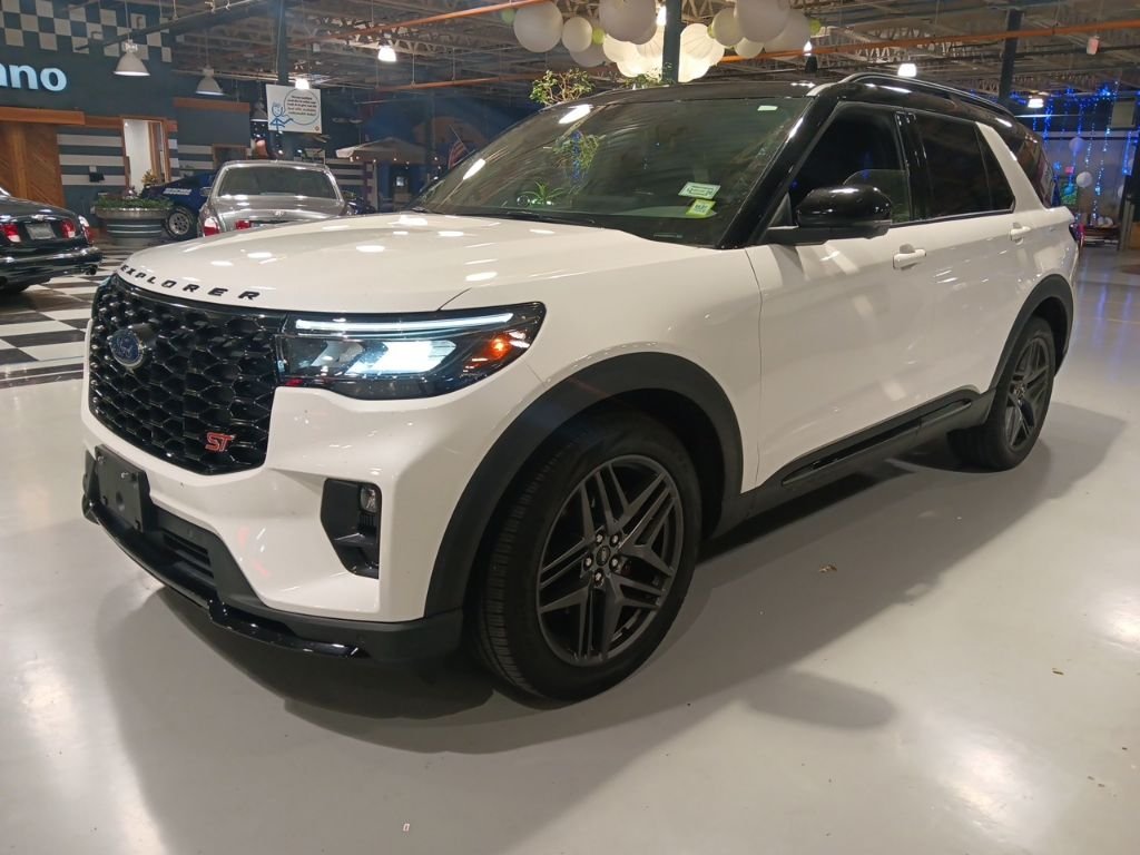 2025 Ford Explorer ST 4WD (PL535)'s photo