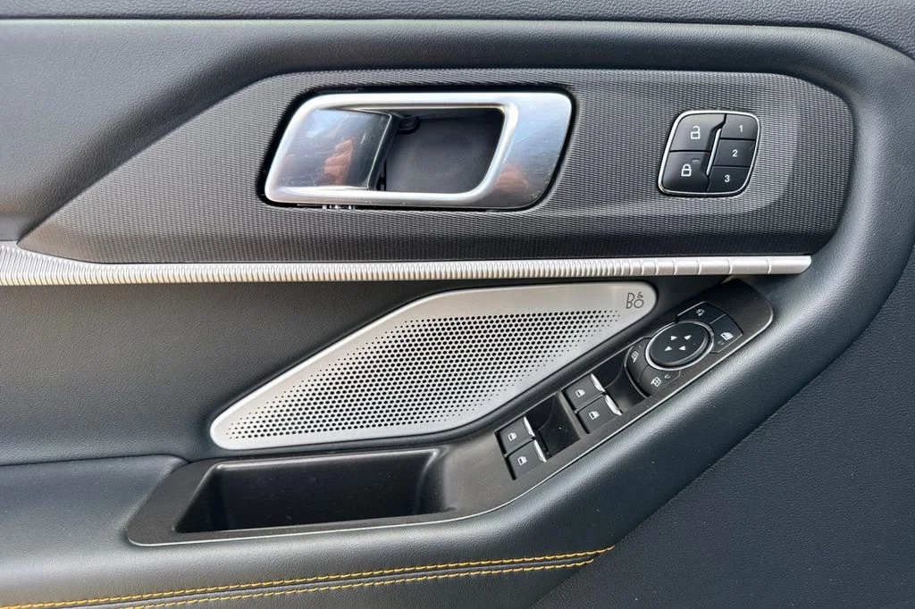 New 2026 Black Metallic Ford Tremor® image 11
