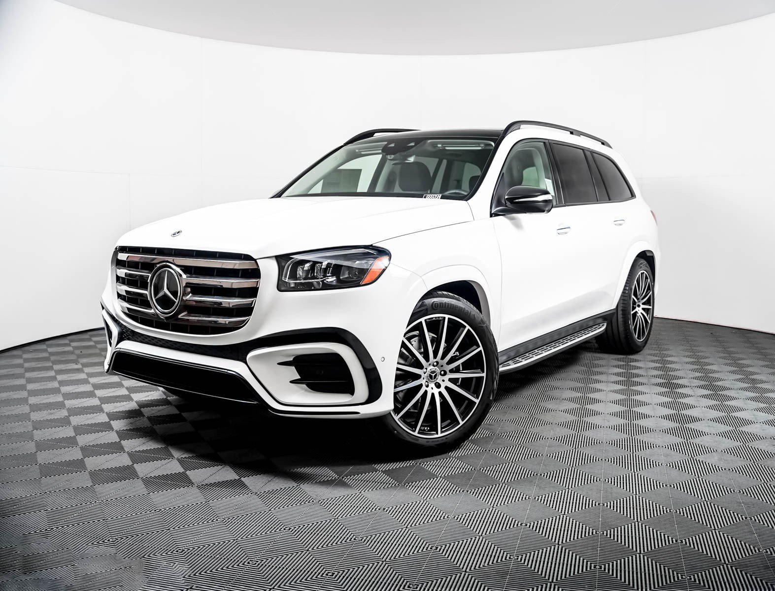 2026 Mercedes-Benz GLS Base