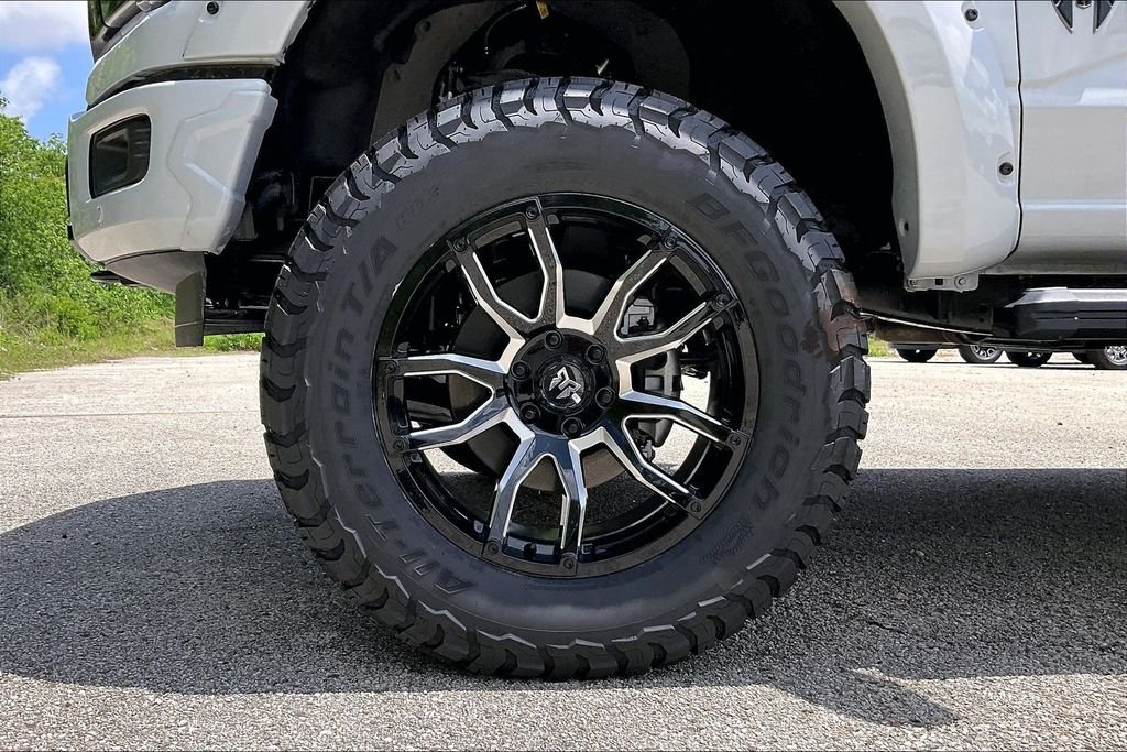 New 2026 Ford F-150 Lariat 4D SuperCrew