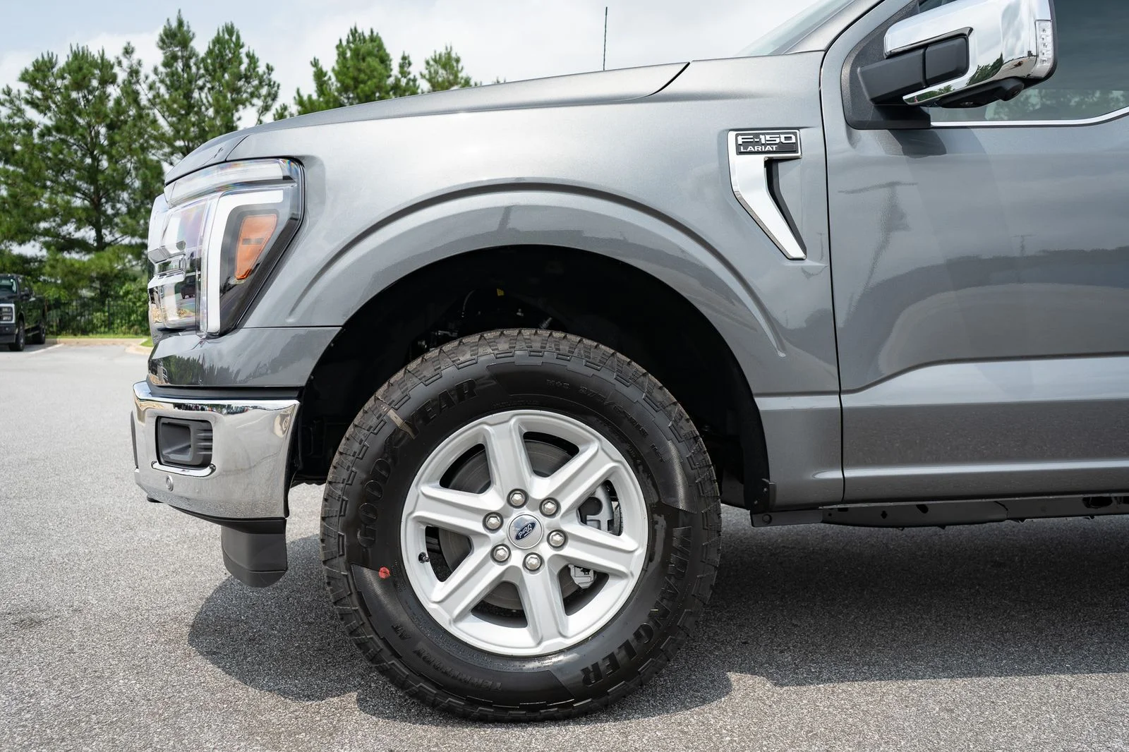 New 2026 Carbonized Gray Metallic Ford Lariat® image 4