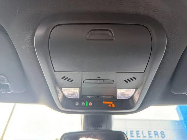 Used 2023 (Includes Satin Nickel lower exterior accent color.) Buick Essence image 35