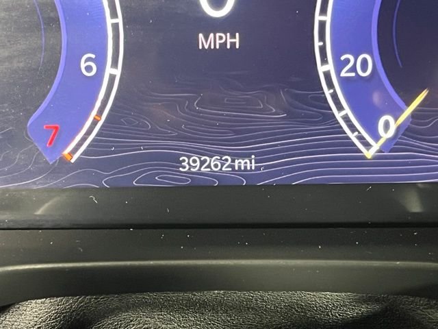 Used 2023 White/off-white Jeep Altitude X image 24