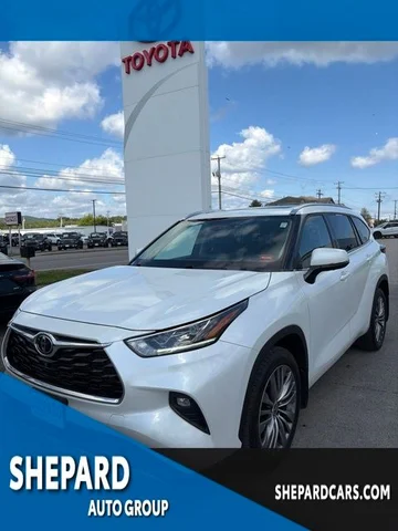 2022 Toyota Highlander Platinum