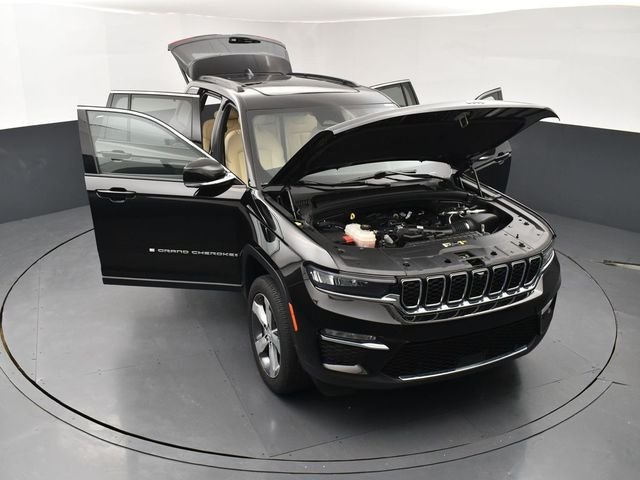 Used 2024 Black Jeep Limited image 25