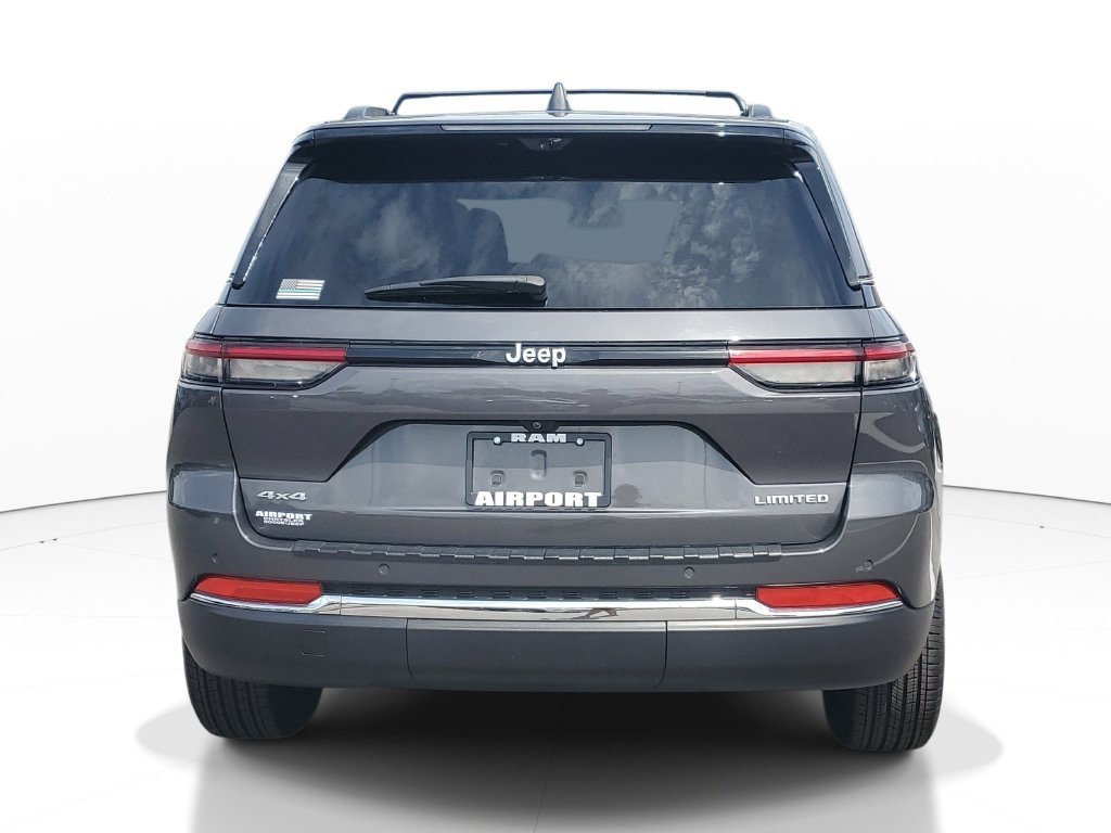 Used 2025 Gray Jeep Limited image 5