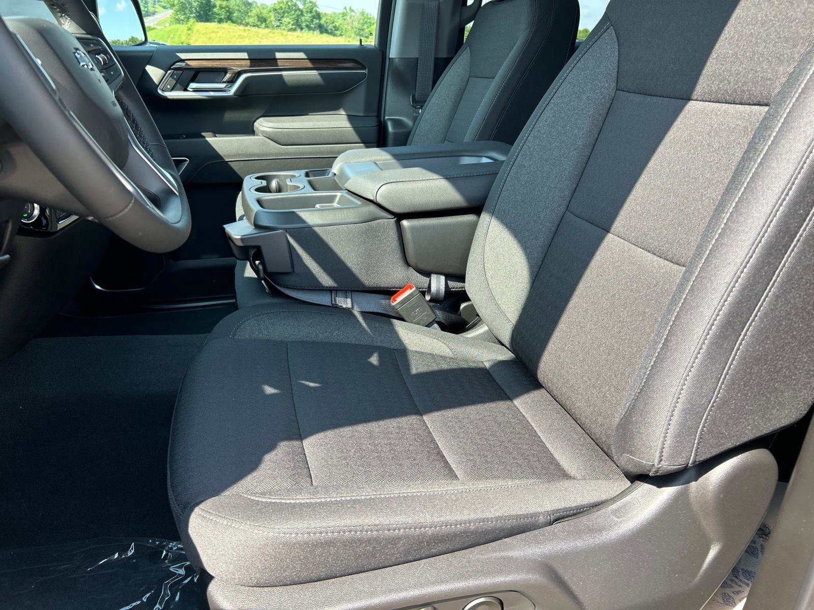 2025 Chevrolet Silverado 1500 RST - Photo 22