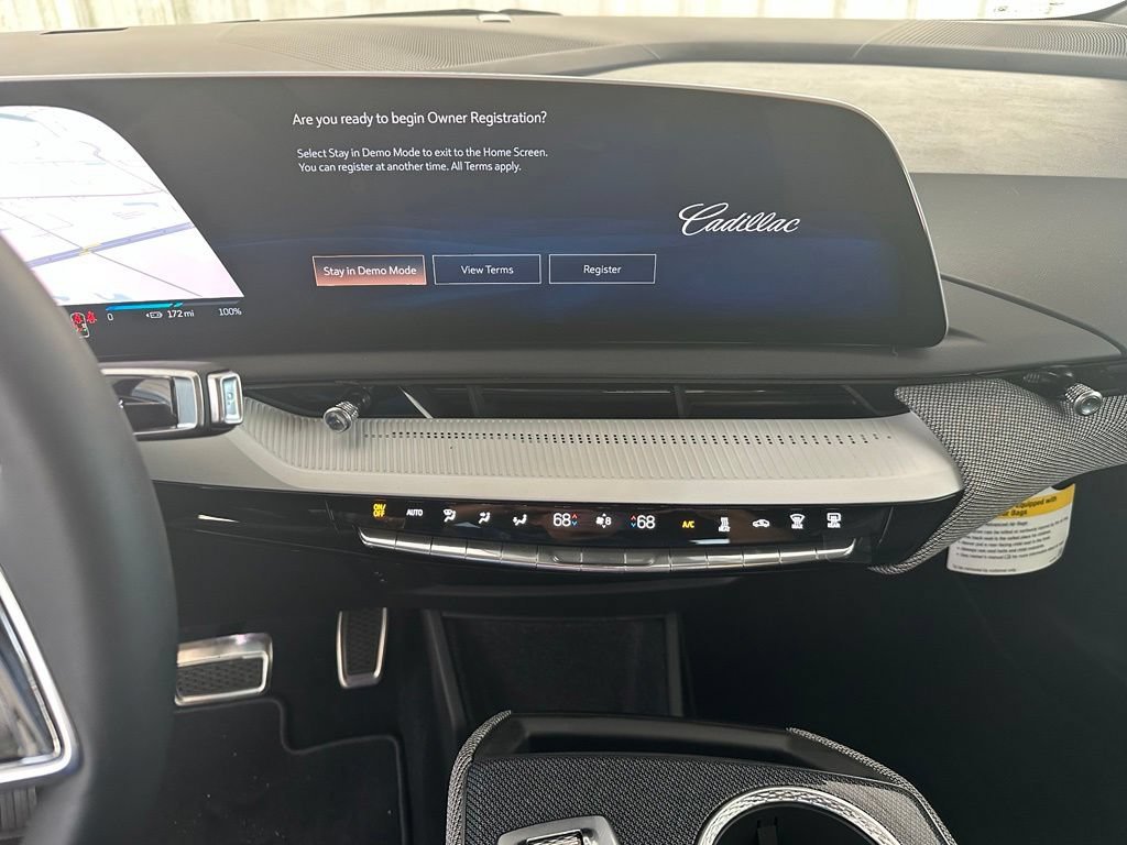 2026 Cadillac OPTIQ Luxury - Photo 20
