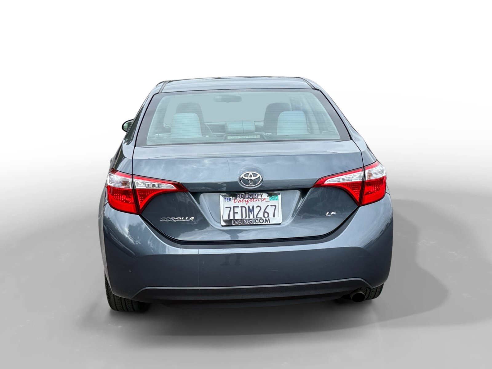 Used 2015 Slate Metallic Toyota LE image 4