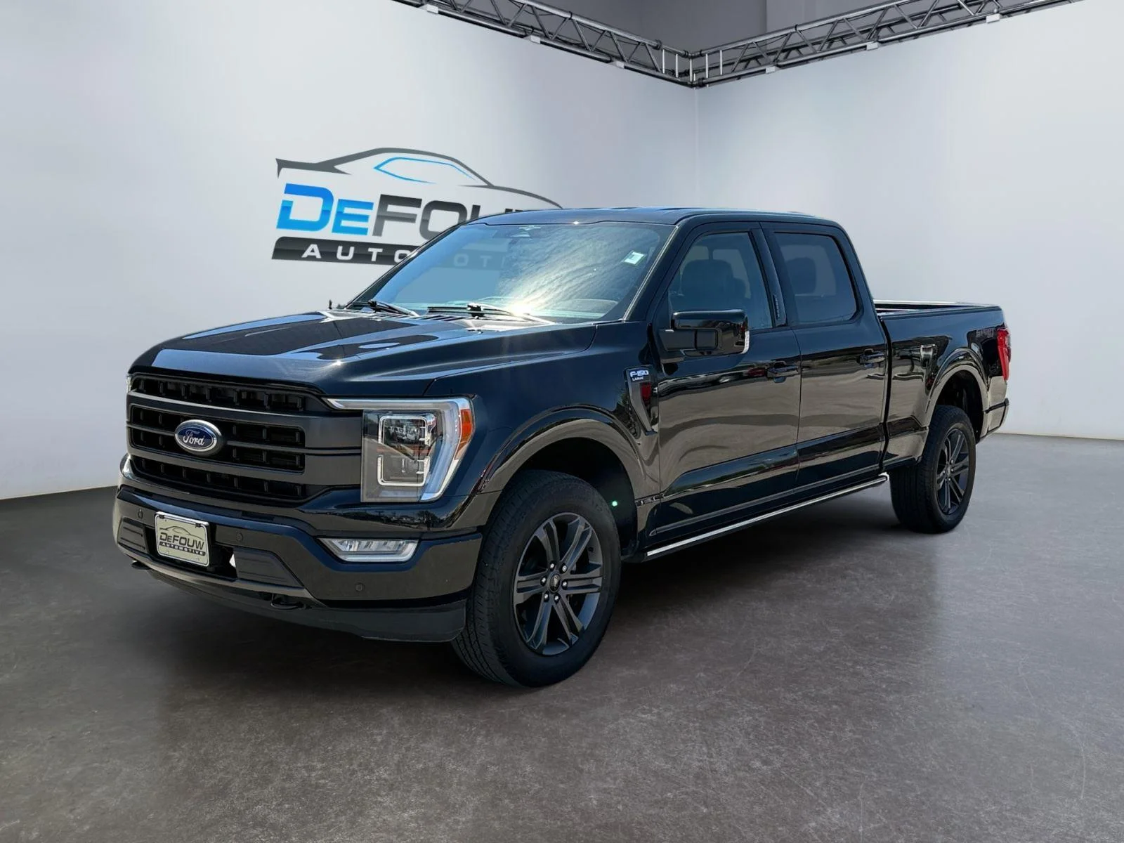 Used 2023 Agate Black Ford LARIAT image 7