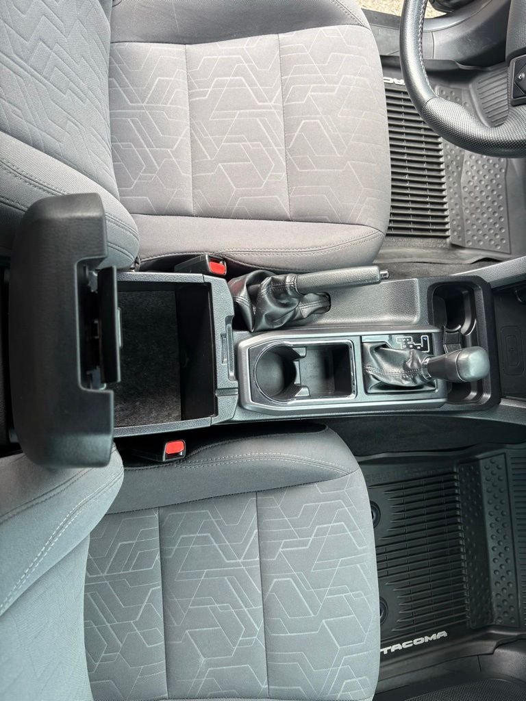 Used 2018 Gray Toyota TRD Off-Road image 17