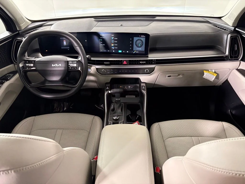 New 2026 Black Kia S image 34