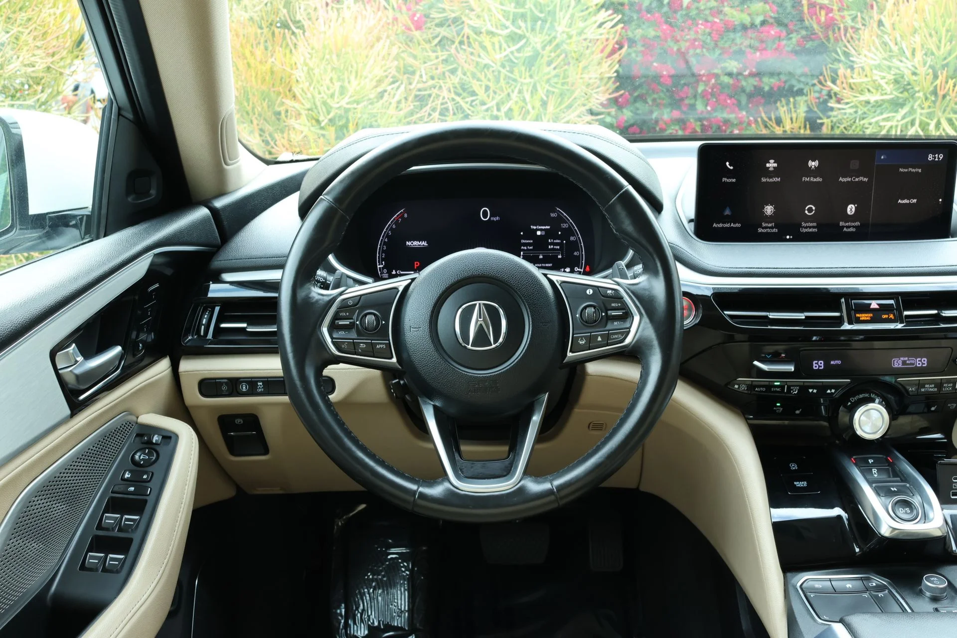 Certified Used 2024 Platinum White Pearl Acura MDX image 8