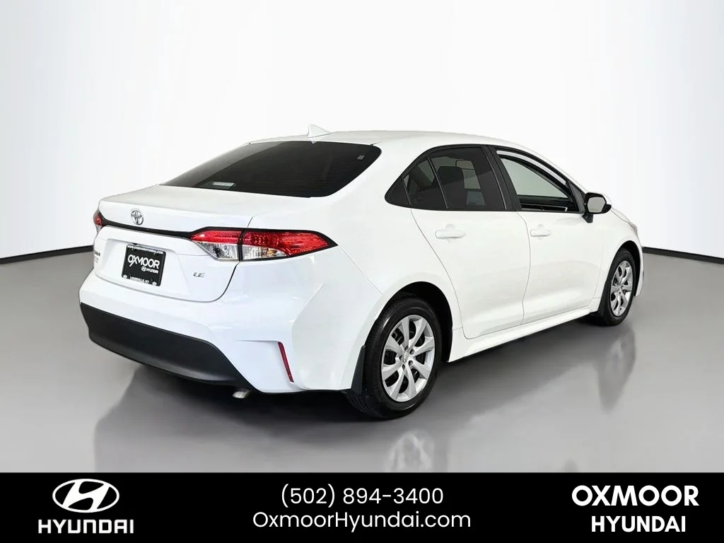 Used 2024 Ice Cap Toyota LE image 7