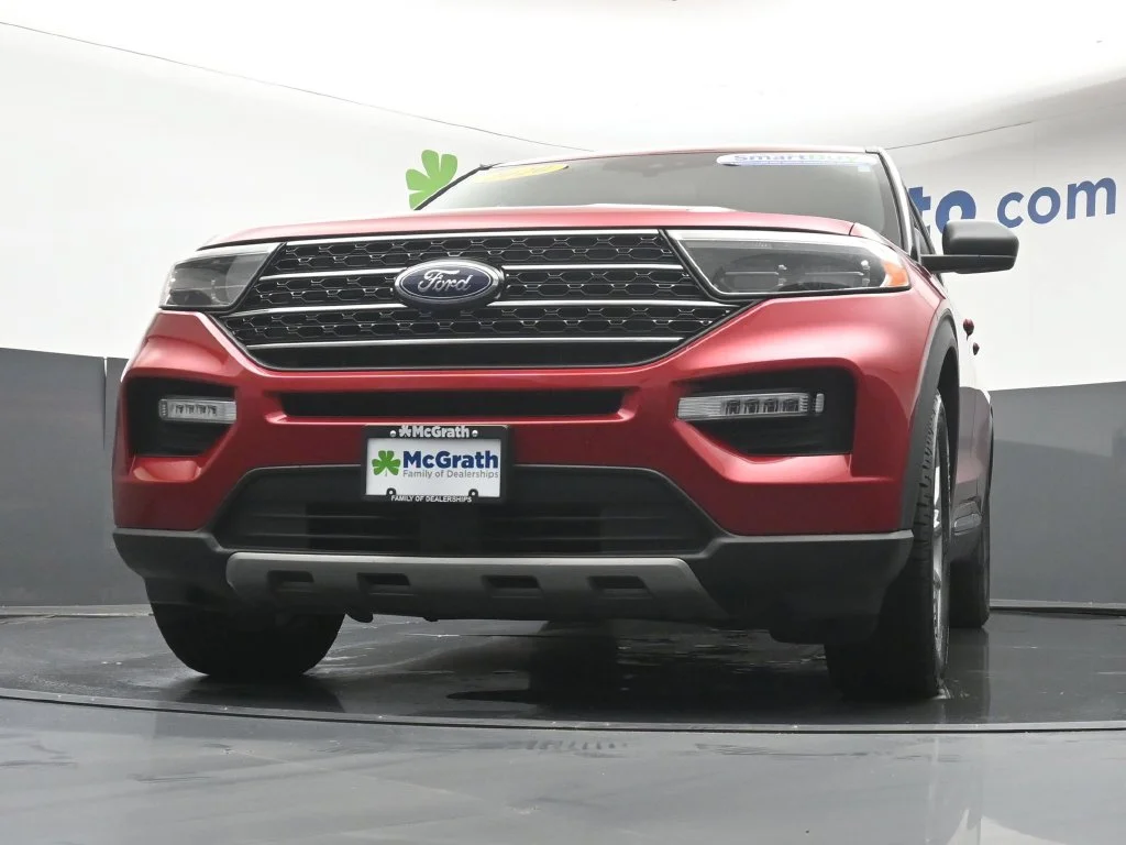 Used 2020 Red Ford XLT image 7