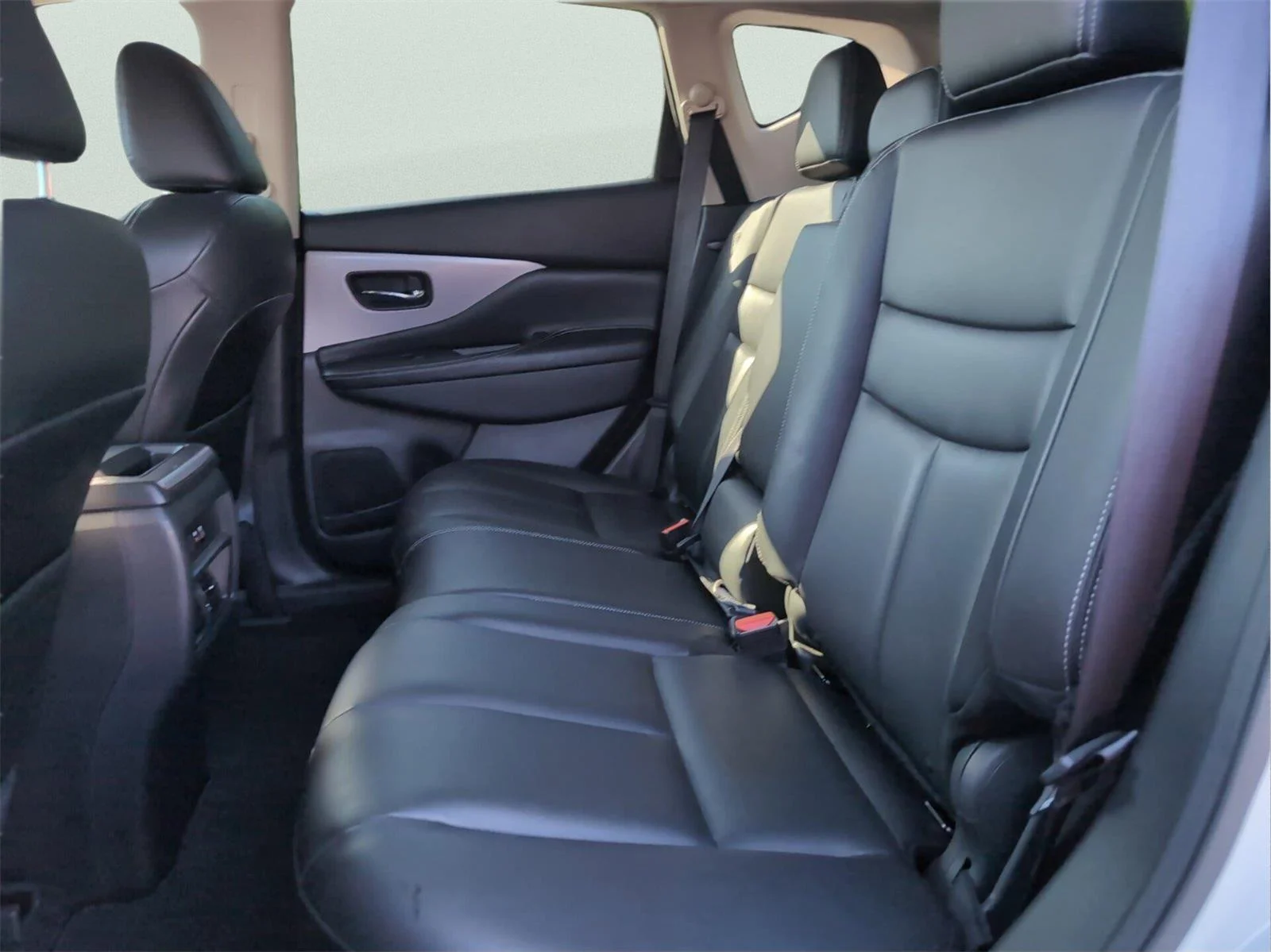 Used 2023 Pearl White Tricoat Nissan SV image 29