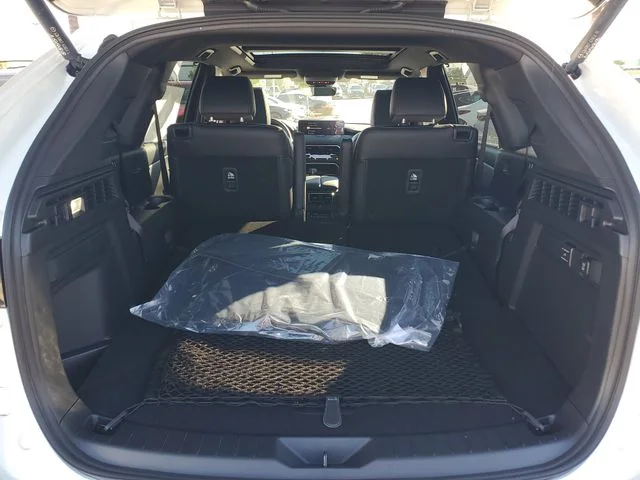 2026 Mazda CX-90 Premium Plus Package - Photo 17