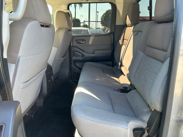 Used 2022 Gray Nissan SV image 36