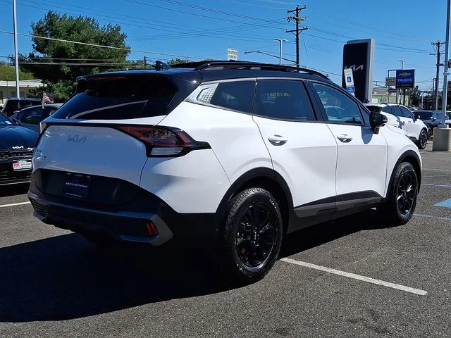 Certified Used 2024 White Kia X-Pro Prestige image 7