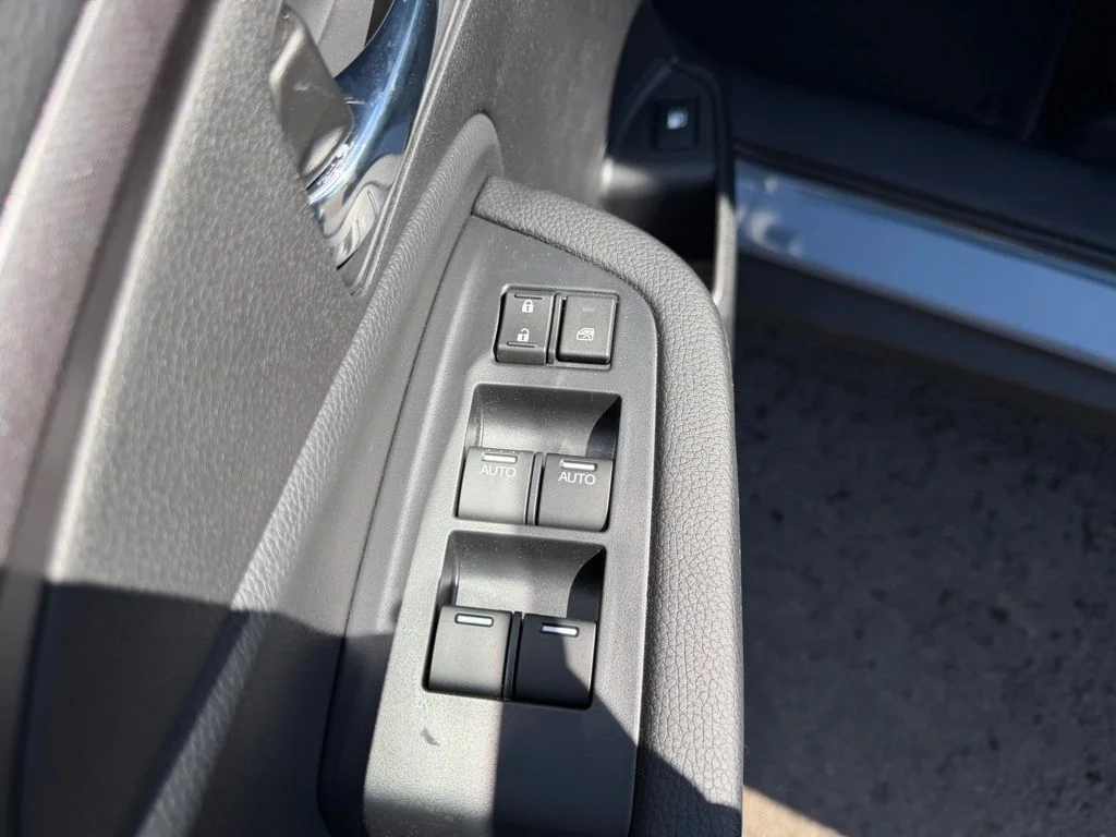 New 2026 Sonic Gray Pearl Honda RTL image 15