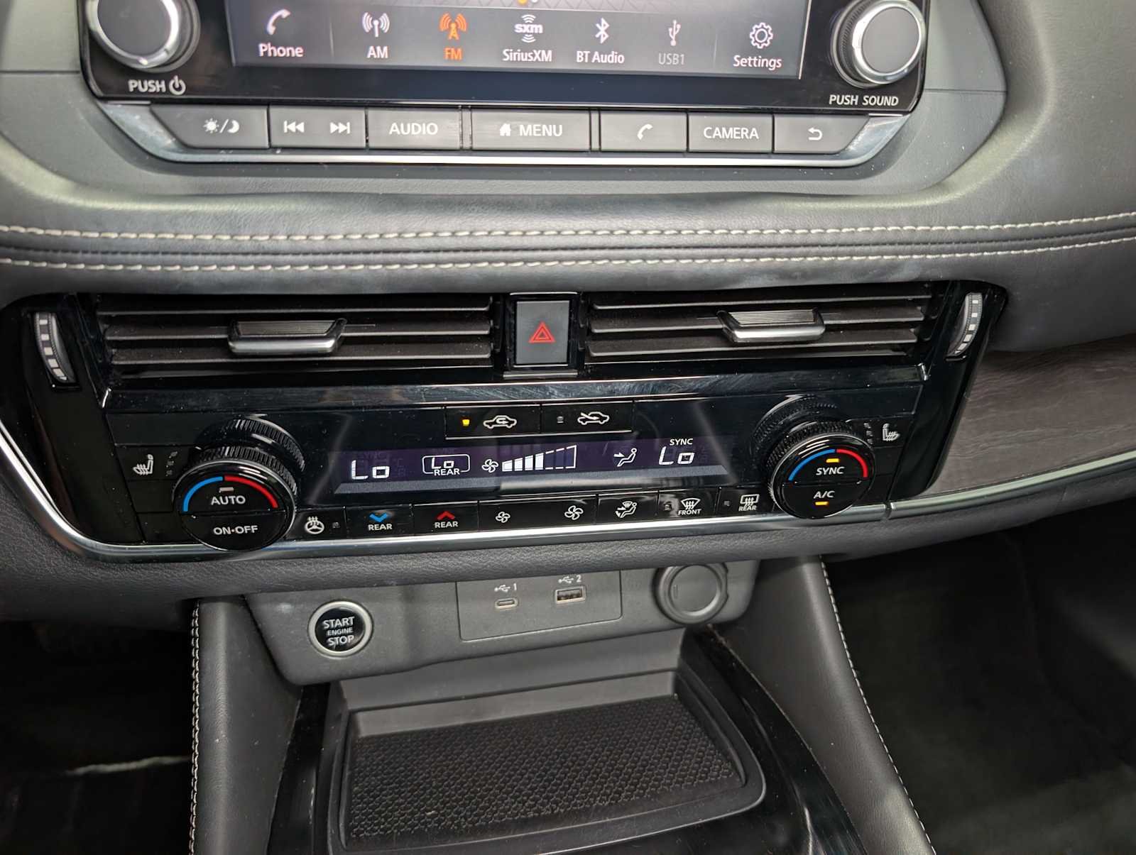 Used 2021 Gun Metallic Nissan SL image 27