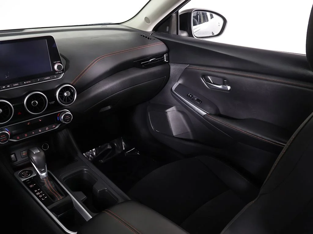 Used 2024 Gray Metallic Nissan SR image 34