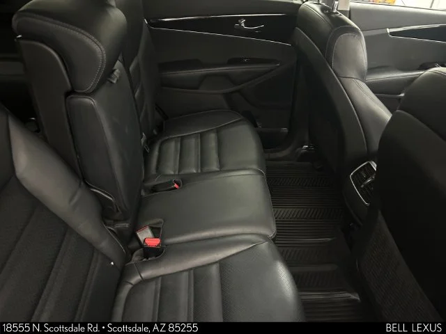 Used 2017 White Kia EX image 14