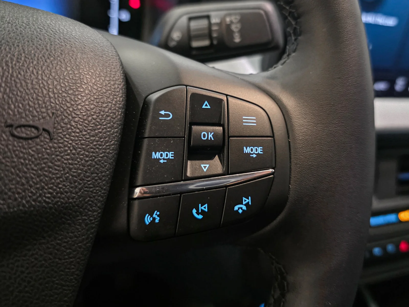 2025 Ford Maverick XLT - Photo 34