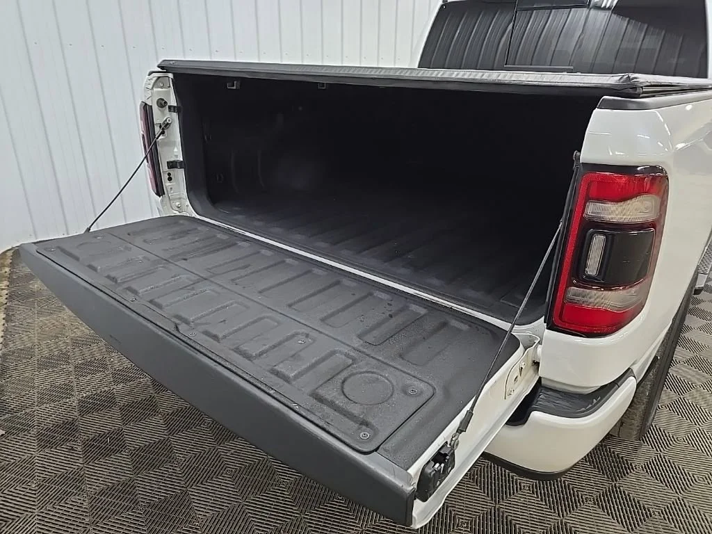 Used 2019 Wh Ram Rebel image 11