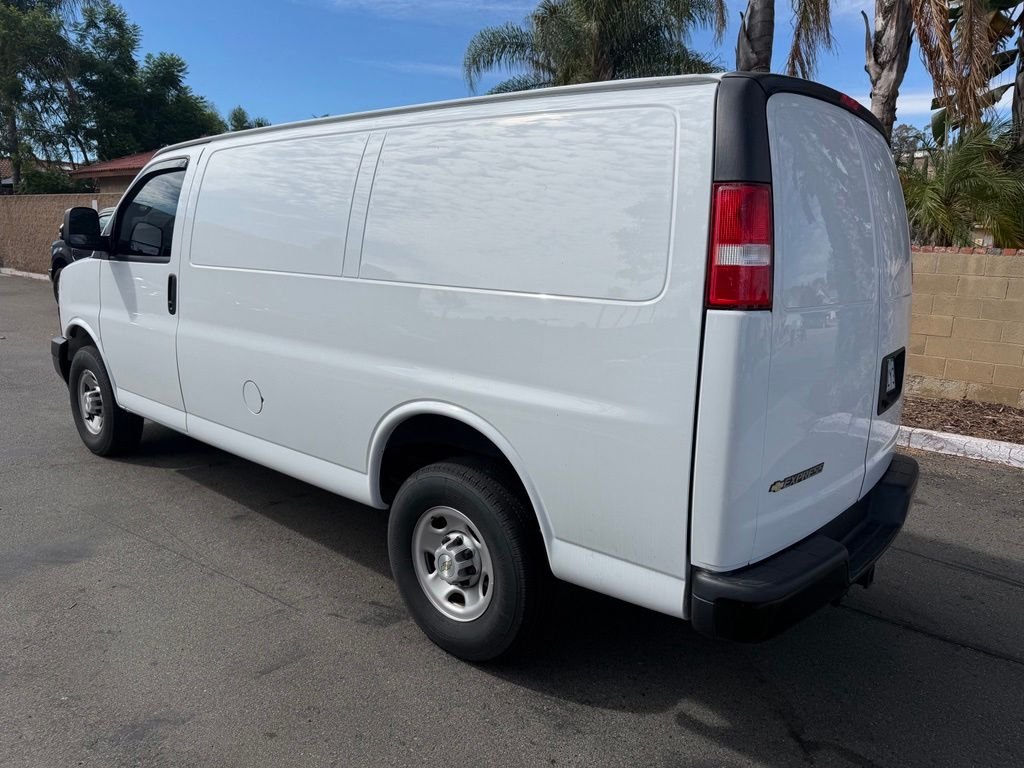 Used 2023 White Chevrolet Work Van image 9