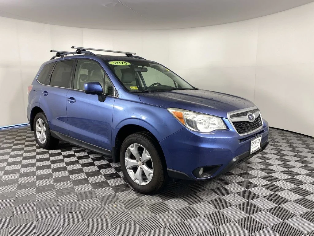 Used 2015 Quartz Blue Subaru 2.5i Limited image 1