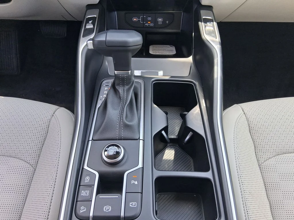 New 2026 Gray Kia S image 14