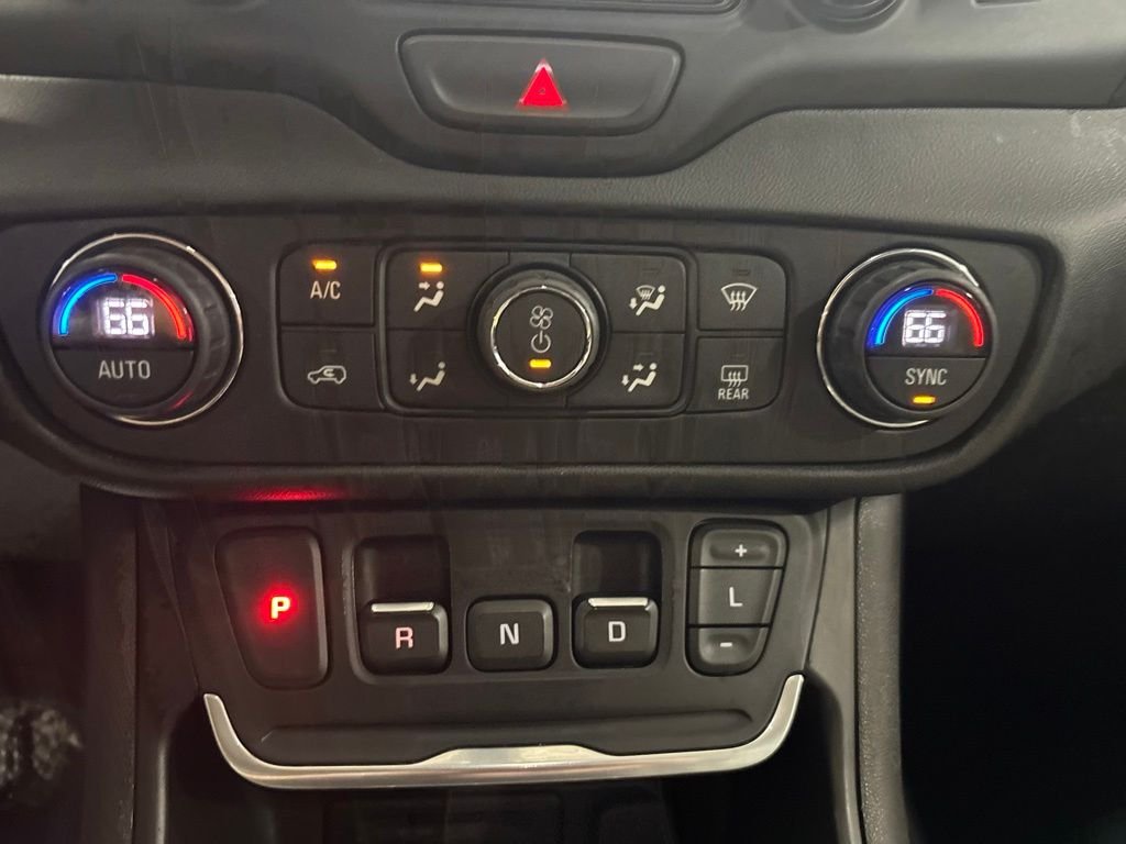 Used 2018 Red GMC Denali image 26
