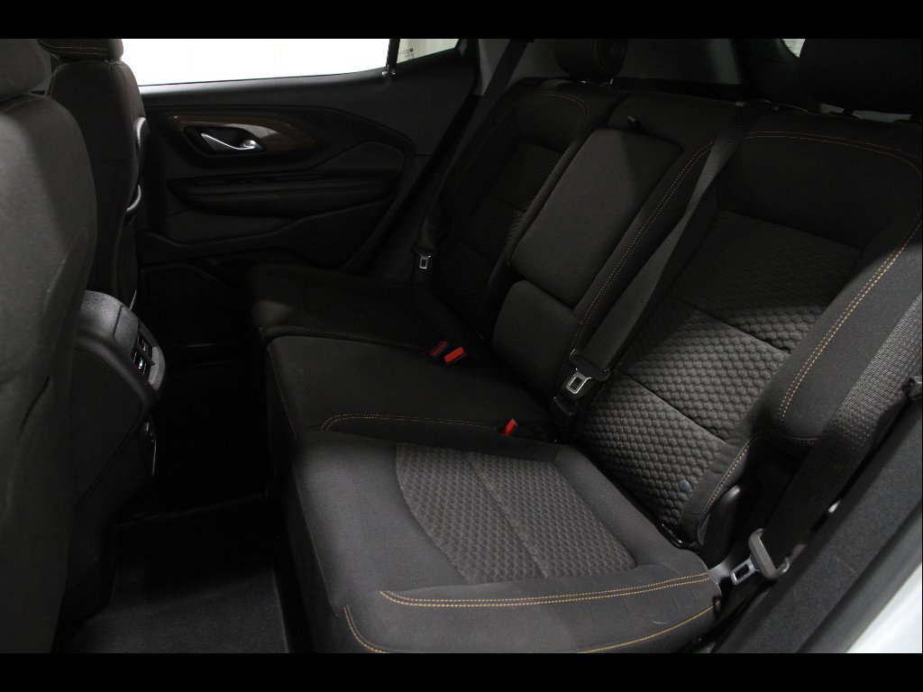 2018 GMC Terrain SLE - Photo 18