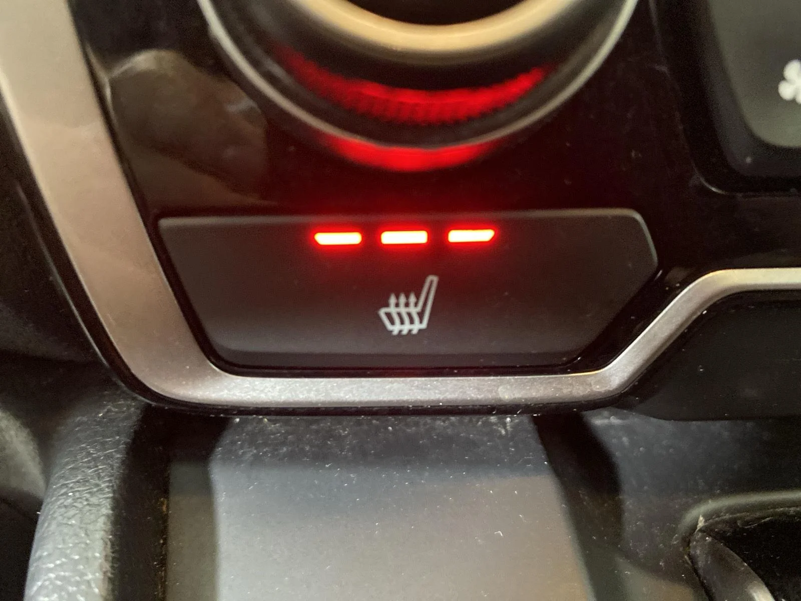 Used 2018 Sandstorm Metallic Honda EX-L image 23