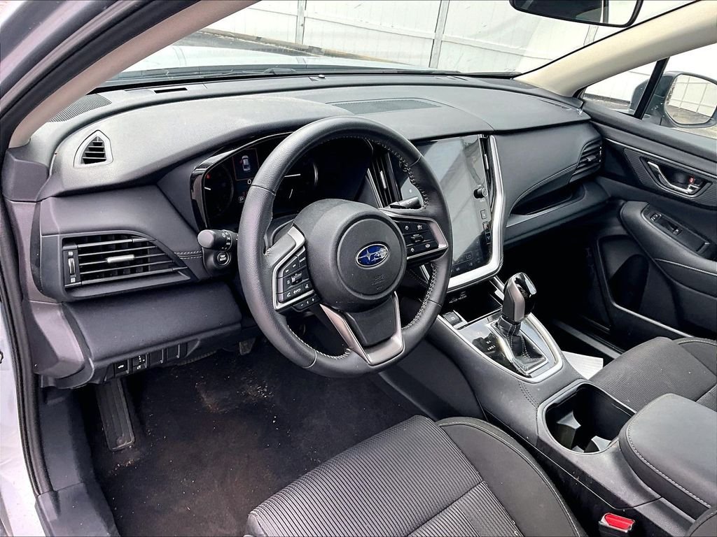 Used 2025 Ice Silver Metallic Subaru Premium image 8