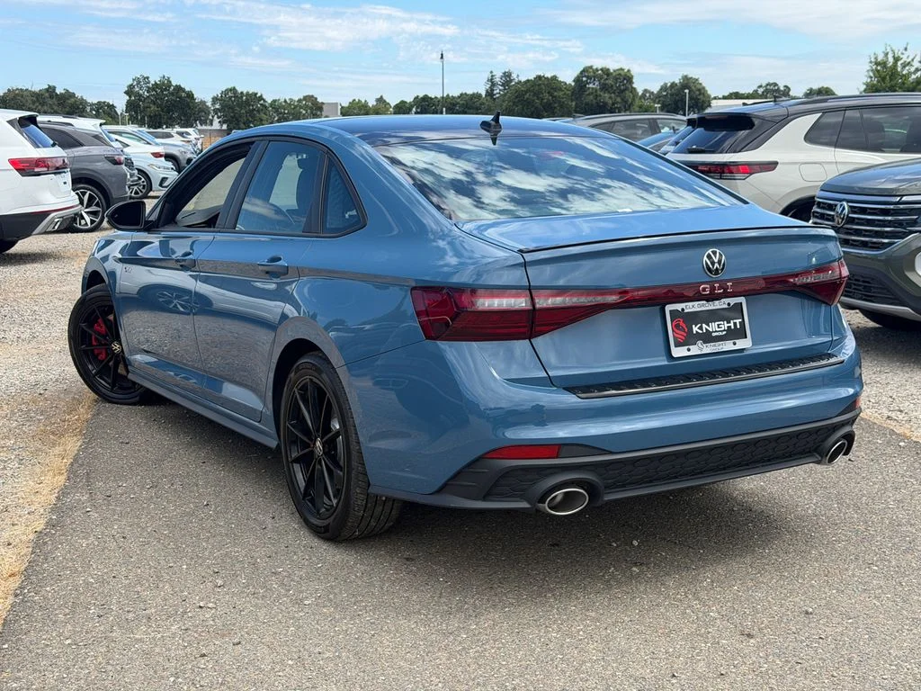 New 2026 Monterey Blue Pearl w/Deep Black Roof Volkswagen 2.0T Autobahn image 10