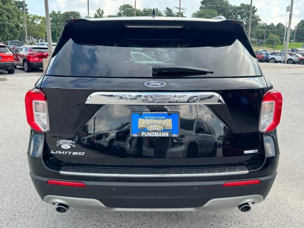 Used 2020 Agate Black Metallic Ford Limited image 4