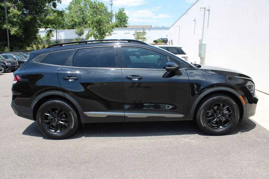 Used 2023 Ebony Black Kia X-Pro Prestige image 33