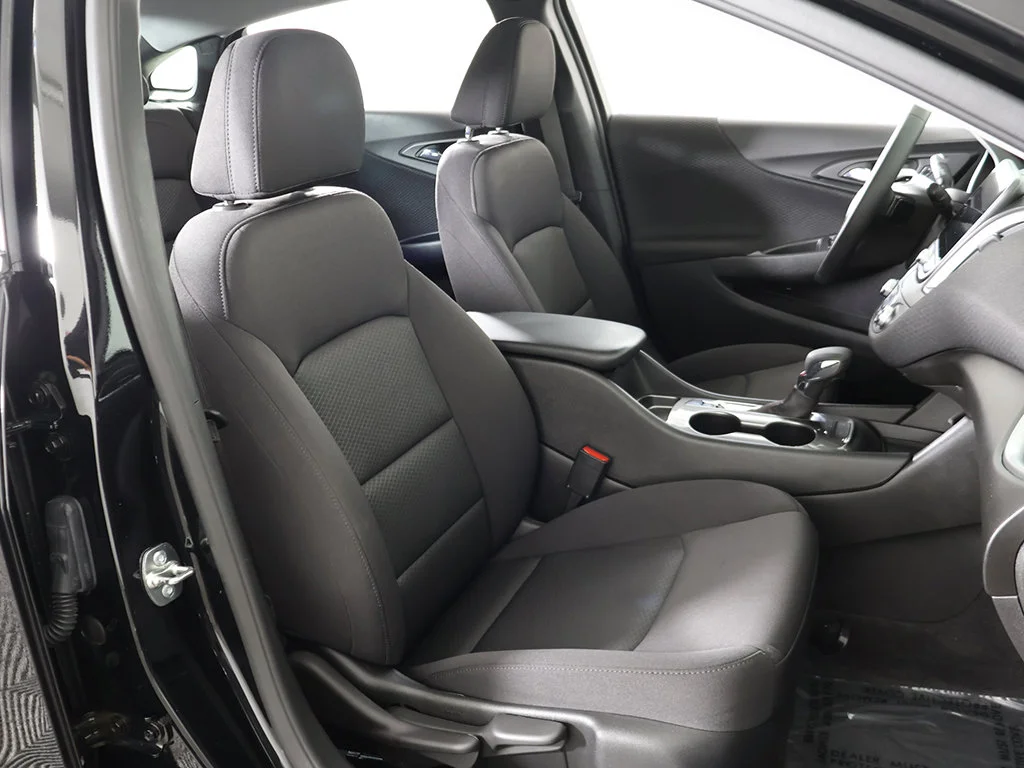 Used 2024 Black Metallic Chevrolet RS image 28