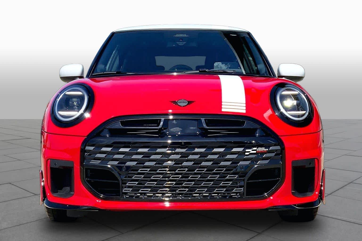 New 2026 Chili Red II MINI Iconic image 3