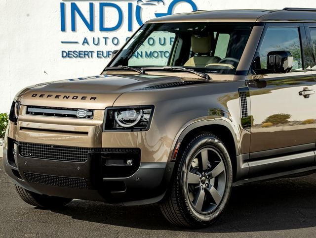 New 2026 Gondwana Stone Metallic Land Rover S image 2
