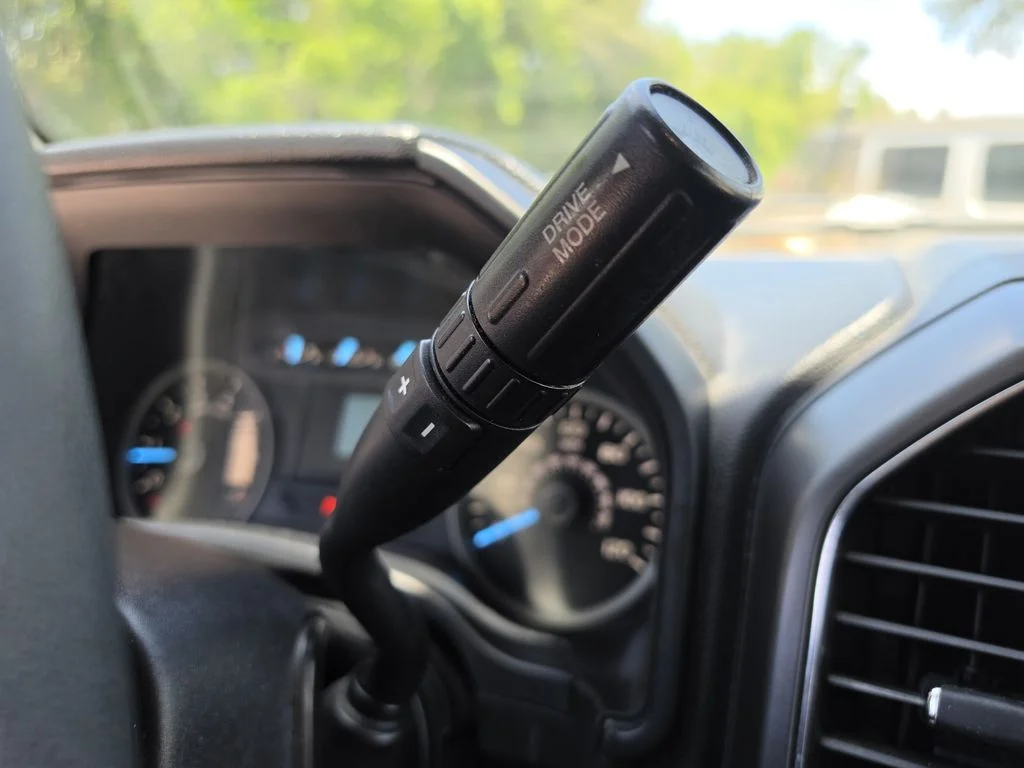 Certified Used 2019 Blue Ford XLT image 24