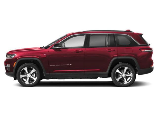 Used 2022 Velvet Red Pearlcoat Jeep Overland image 3